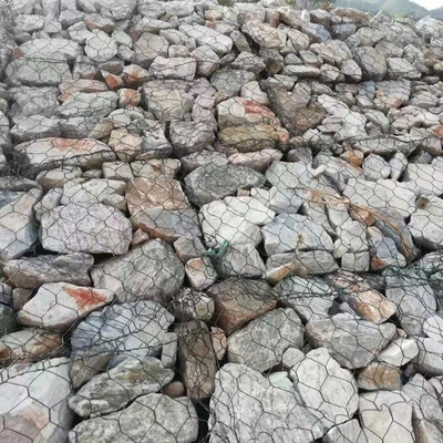 Galfan Galvanized Gabion With Tensile Strength 350-550N/mm2 Spot Welded By 3.0mm Alloy Wire