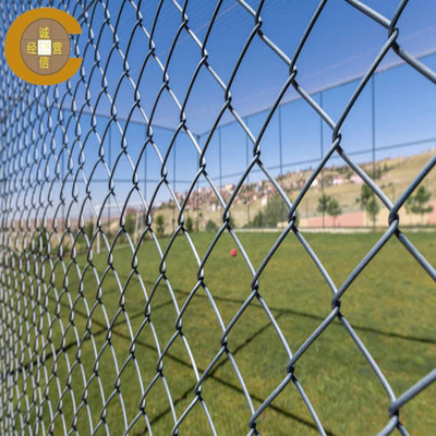 Green PVC Coated Chain Link Fence Anti Rust Welded Steel Iron Wire Mesh