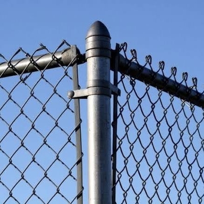 Woven Fence System with Galvanized Alloy Wire for Perimeter Security