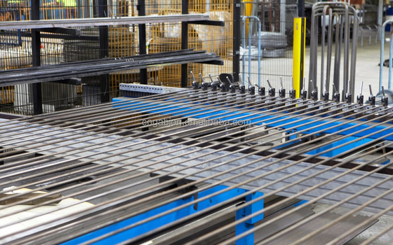 Strong / Durable Fence Mesh Hot Dipped Galvanized Welded Wire Mesh