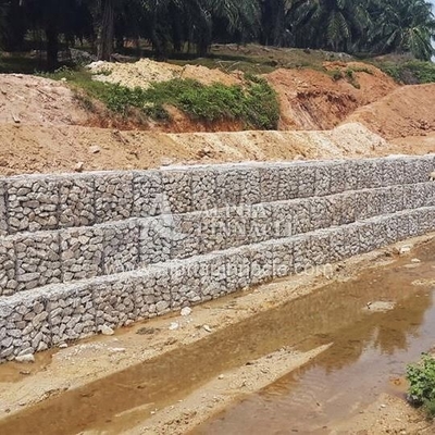 Tensile Welded Fence Gabion Box Made of Alloy Steel Wire With Double Layer PVC Coating
