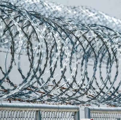 Tensile Razor Wire Low Carbon Iron Wire For Security Fencing
