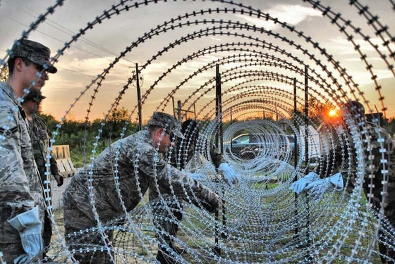 Tensile Razor Wire Low Carbon Iron Wire For Security Fencing