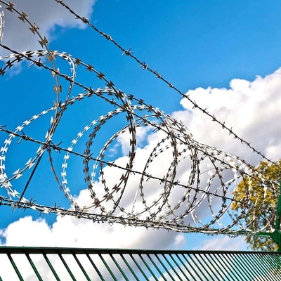 Tensile Razor Wire Low Carbon Iron Wire For Security Fencing
