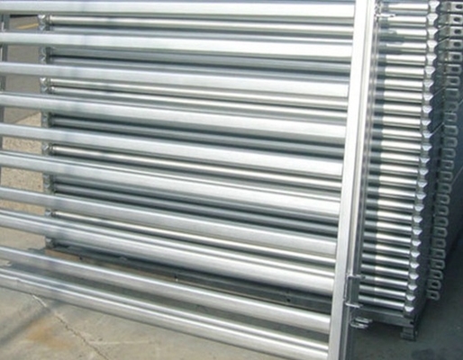 Customized Wire Mesh Fence Panel Galvanized Livestock Fence Tight Mesh Panel